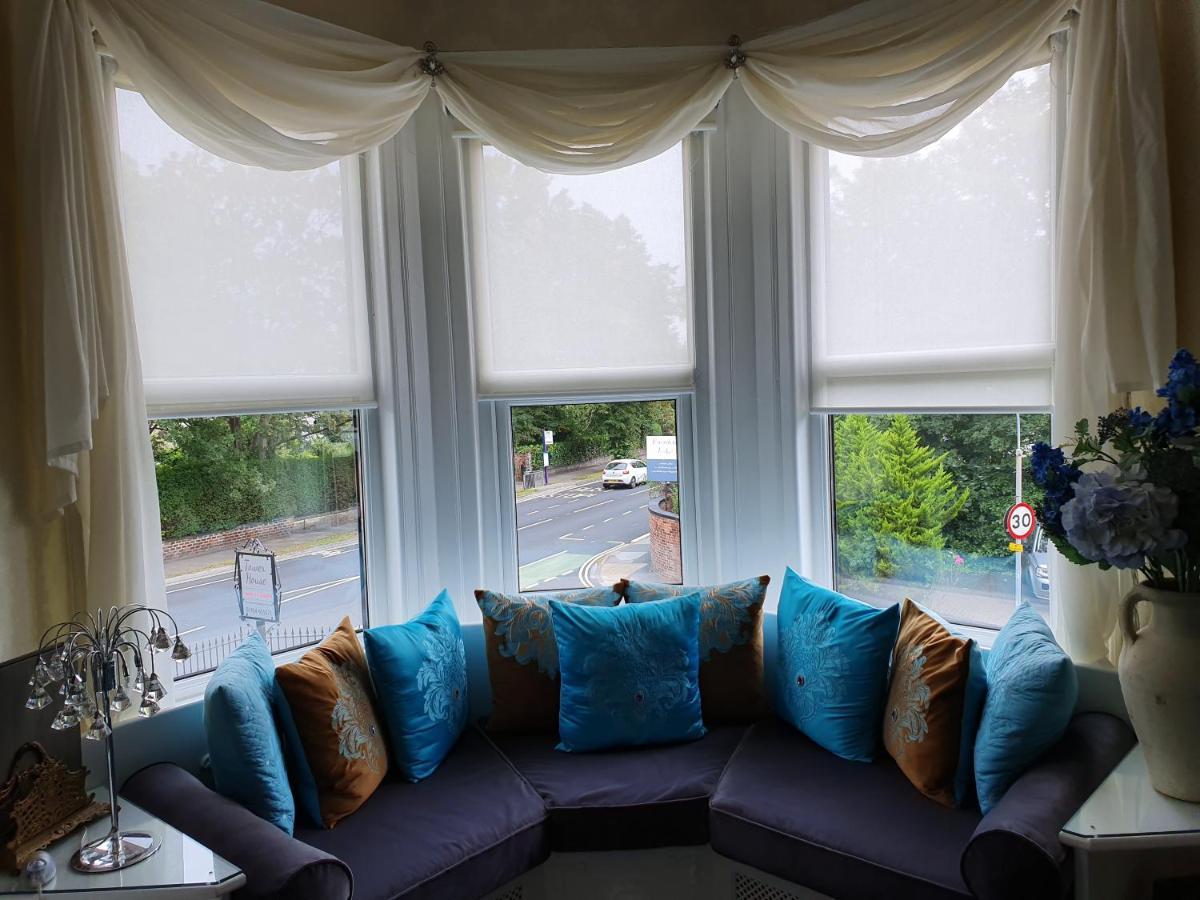 ทาวเวอร์ เกสท์เฮาส์ Bed & Breakfast ยอร์ค ภายนอก รูปภาพ